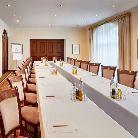 Hotel Alpenhaus Gasteinertal 4*