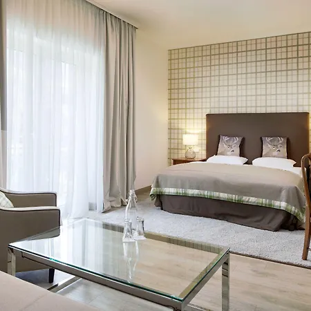 Alpenhaus Gasteinertal Hotel 4*