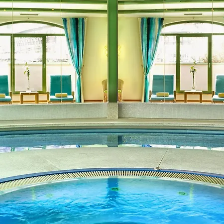 Alpenhaus Gasteinertal Hotel 4*