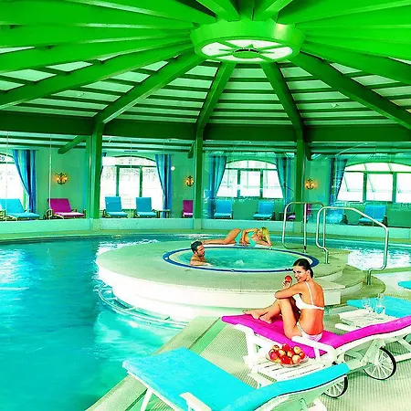 Alpenhaus Gasteinertal Hotel 4*